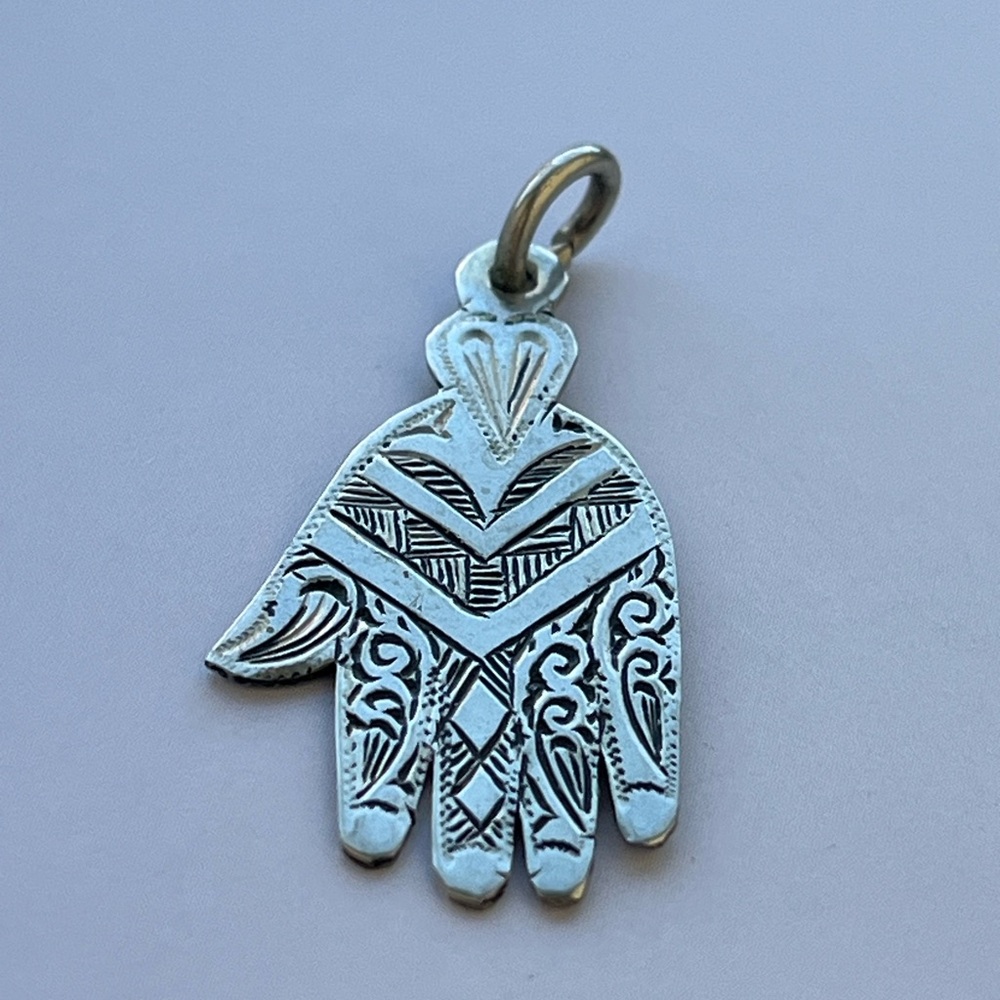 Silver KHAMSA  Hand Pendant Charm (LEFT HAND)
